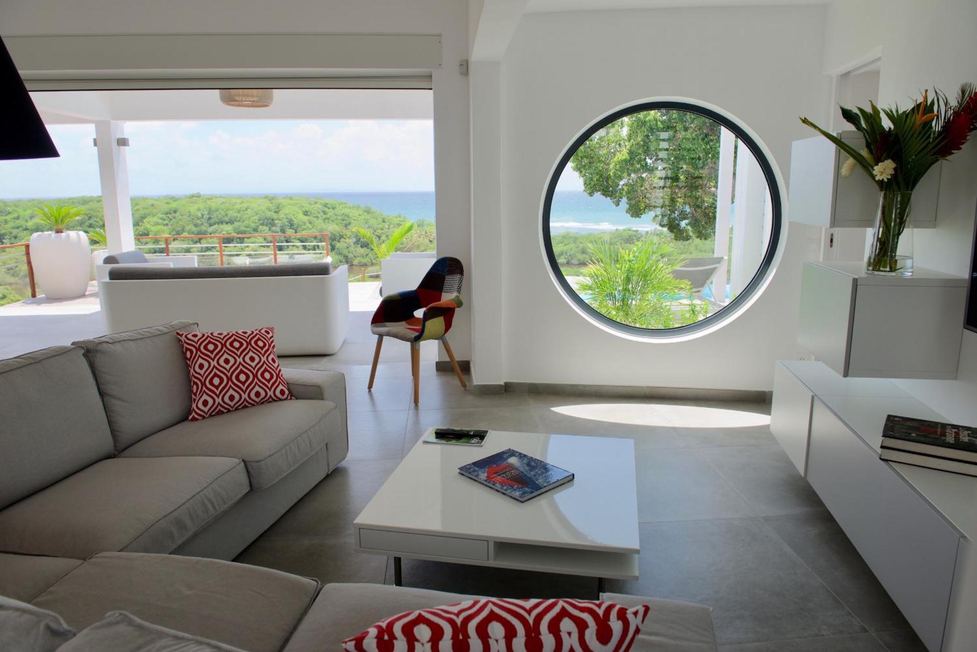 The View - Magnifique Villa Face A La Mer Sainte-Anne  Bagian luar foto